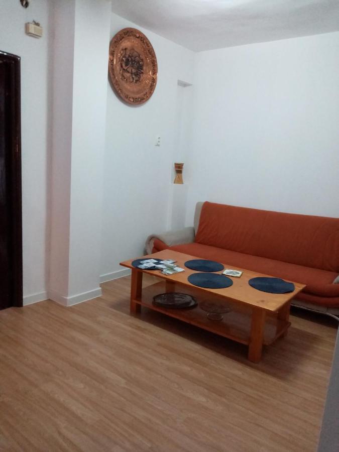 Pensiunea Nick Apartamento *